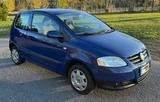 Volkswagen Fox 1.4 Benzin 75 PS - blaue Volkswagen Fox