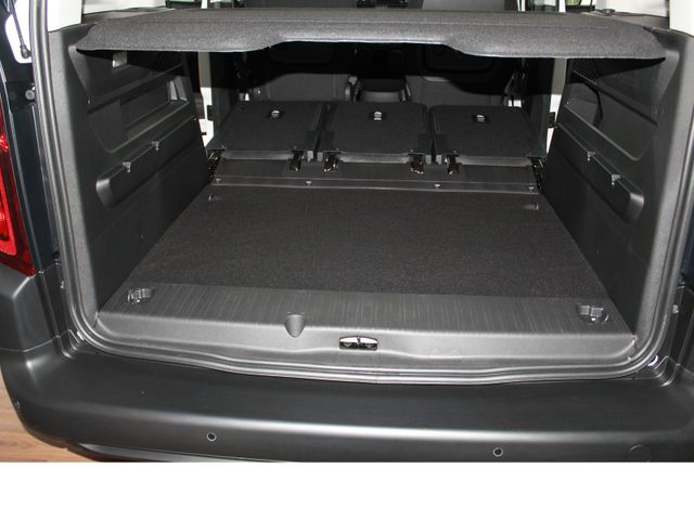 Citron Berlingo Shine E