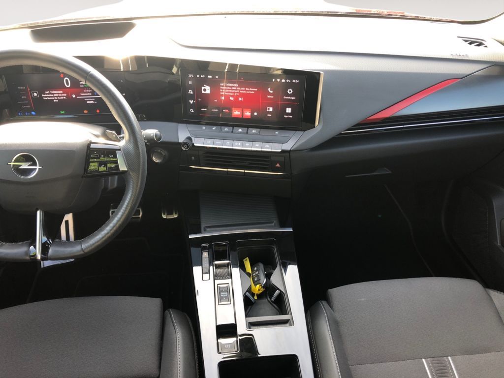 Fahrzeugabbildung Opel Astra Plug-In-Hybrid GS Line