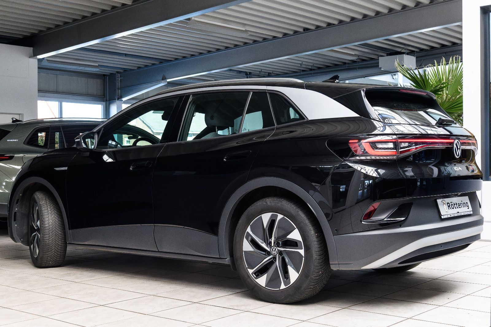Fahrzeugabbildung Volkswagen ID.4 Pure Performance LED+360°KAM+KEYLESS+E-HECK