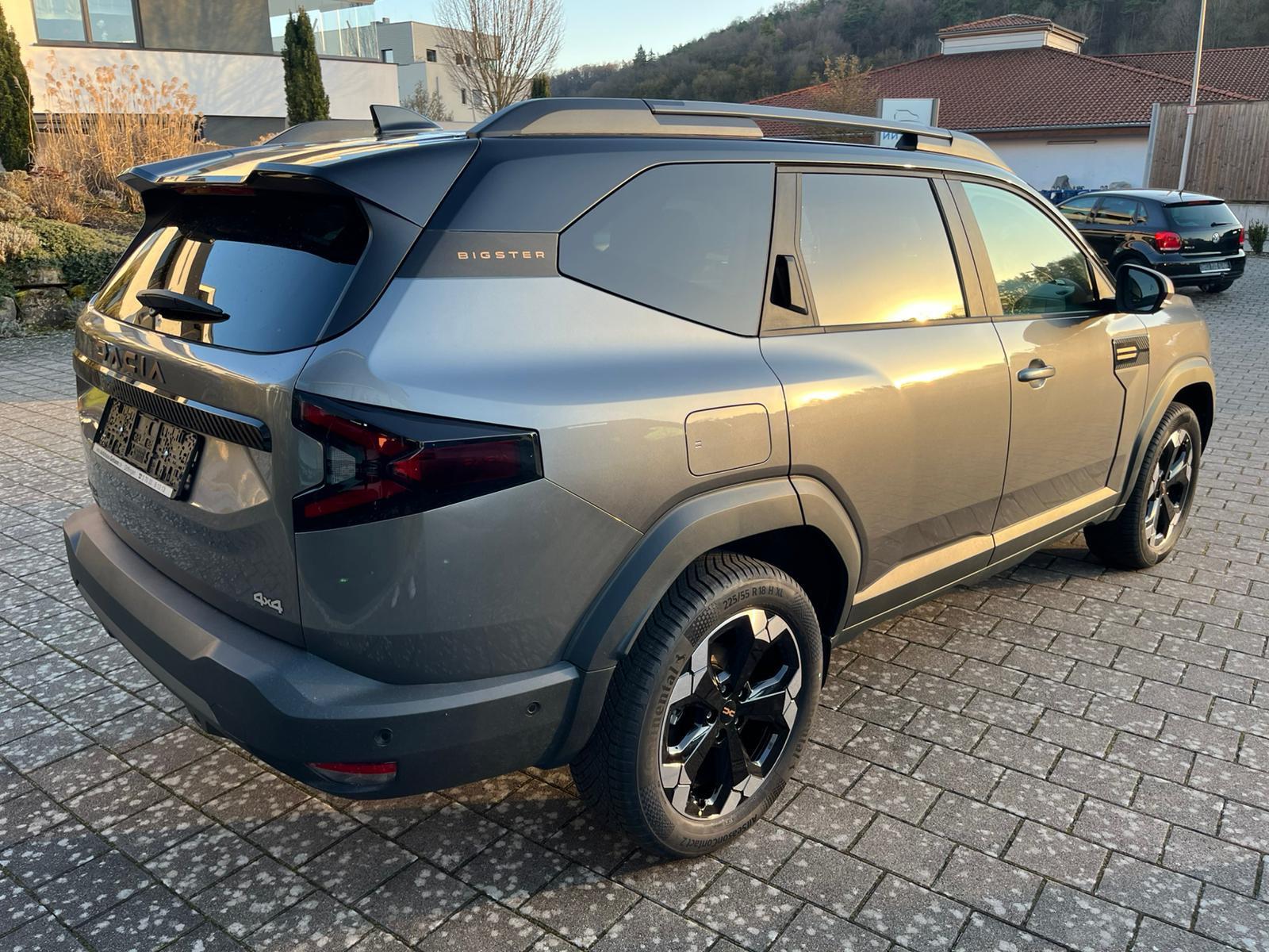 Dacia Bigster Hybrid-G 150 Extreme 4x4+VOLL+BICOLOR