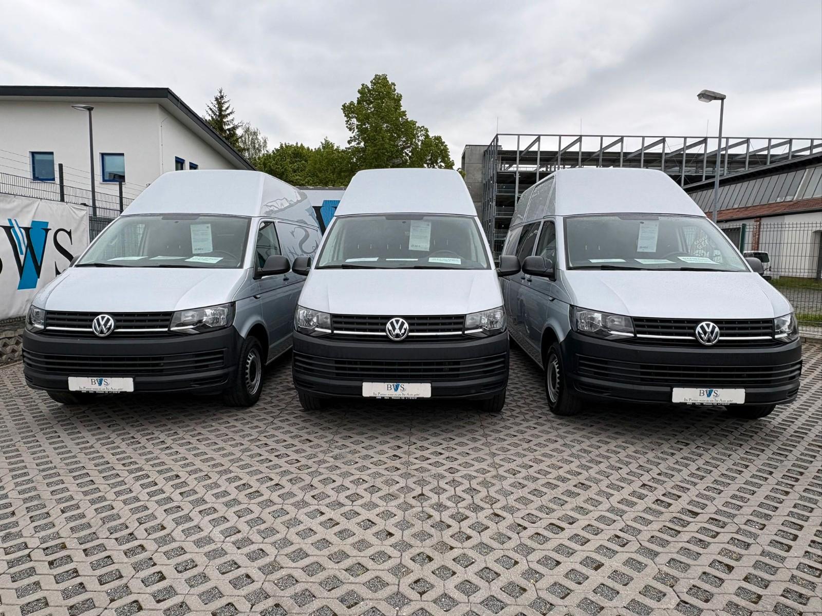 Volkswagen T6 Kasten Hochdach Lang Lift 3 Sitze mit 31 TKm!