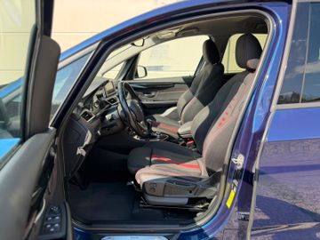 BMW 218 - 12