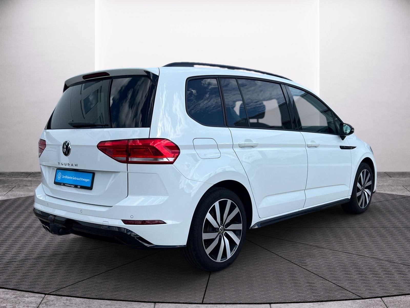 Volkswagen Touran 2.0 TDI R-Line Kamera AHK 18 foto 5
