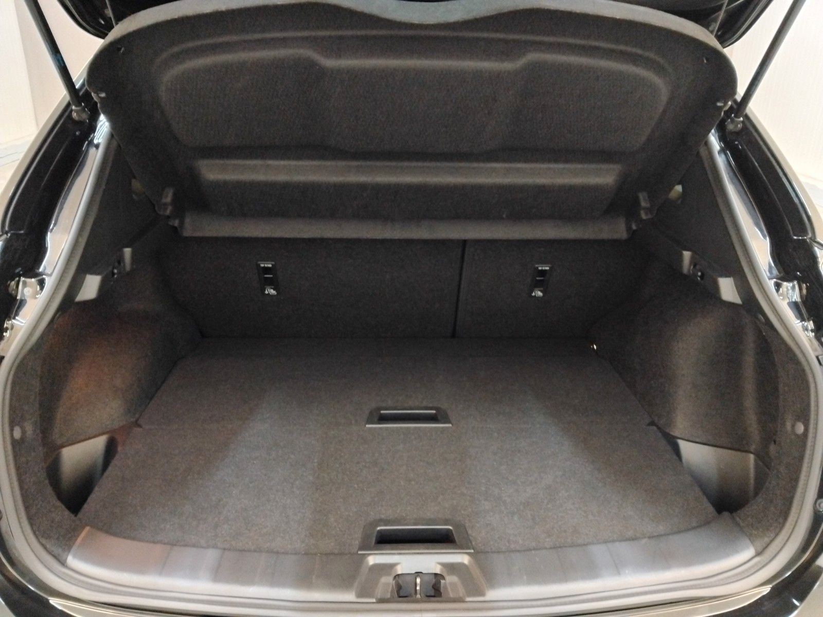Nissan Qashqai (06/2026, Benzin)