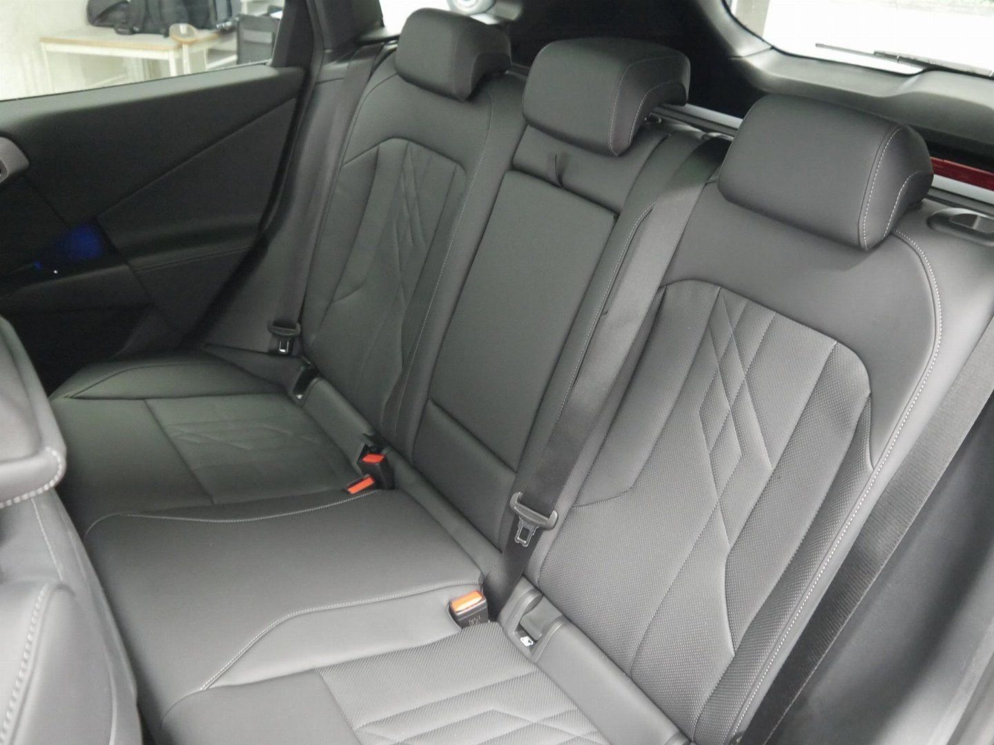 Fahrzeugabbildung BMW X3 20 xDrive Harman Kardon, Standheizung, Panora