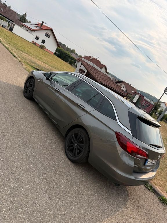 Image of Opel Astra