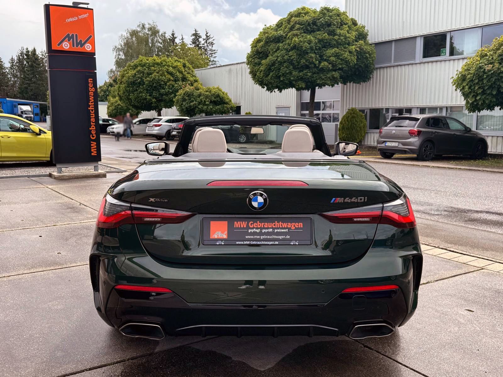 Fahrzeugabbildung BMW M440i xDrive Cabrio 360° PDC ACC LASER HUD H&K