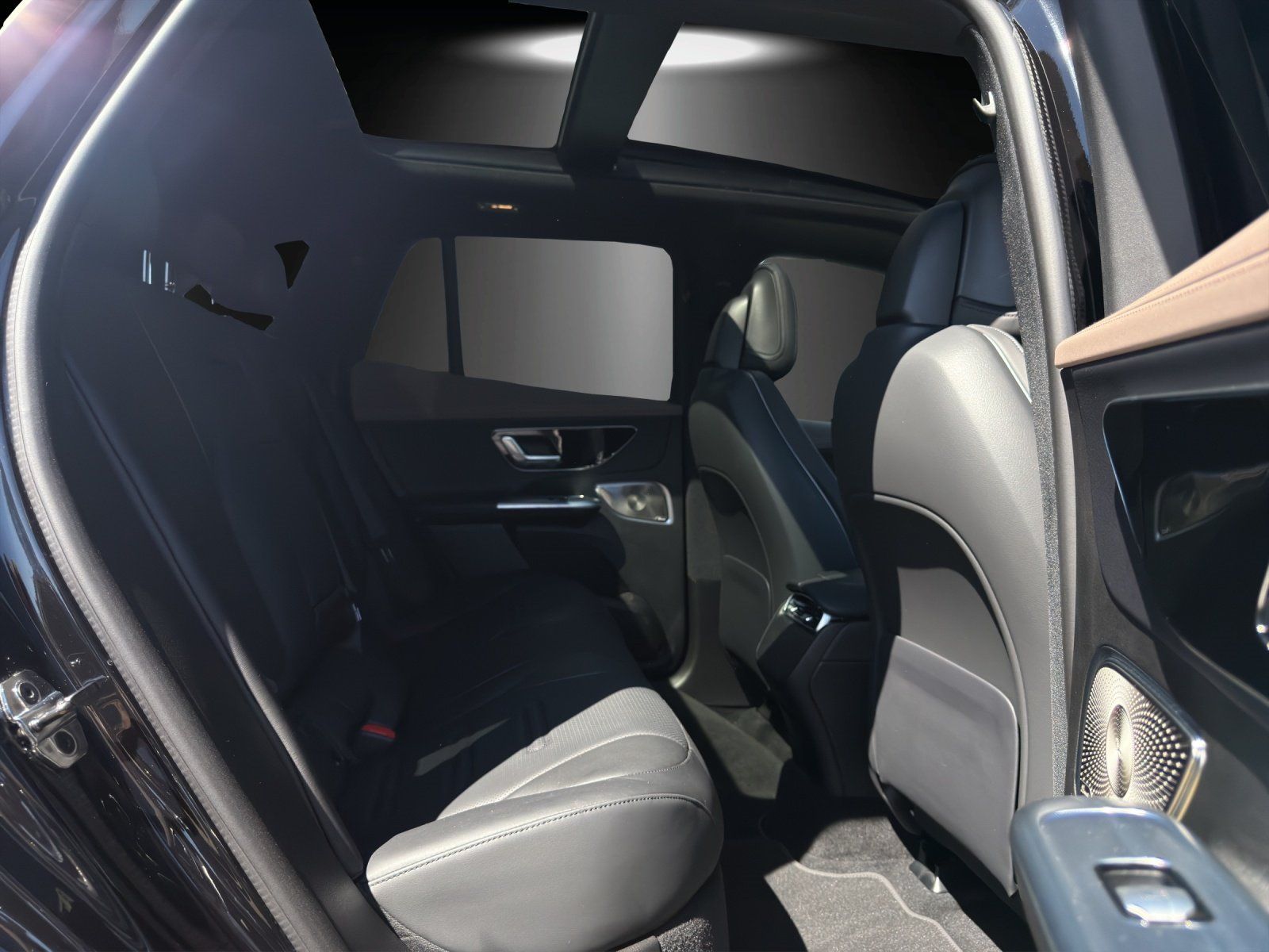 Fahrzeugabbildung Mercedes-Benz EQE 53 AMG Premium DYNAMIC+ Keramik DISTRO Hyper
