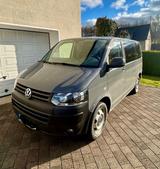Volkswagen T5 Caravelle - scheckheftgepflegte VW T5 Caravelle