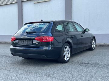 Audi A4 - 4