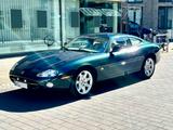 Jaguar XK8 Coupé - nur 59.000 km - alles funktioniert!! - Jaguar XK8 von privat