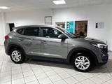 Hyundai TUCSON 1.6 GDI Navi R.Kamera Klimaautomatik - Hyundai TUCSON Gebrauchtwagen in Duisburg