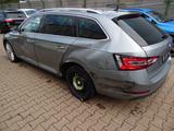 Skoda Superb Combi 2.0 TSI DSG Style Navi AHK - Skoda: Unfallwagen