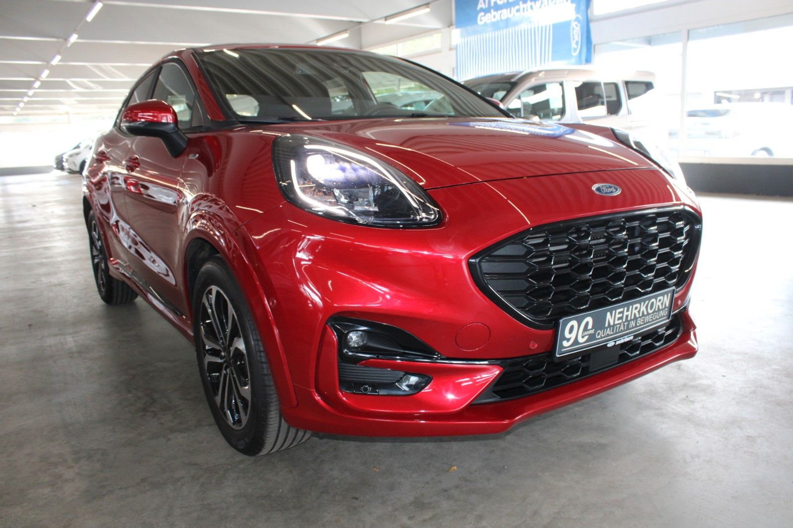 Fahrzeugabbildung Ford Puma MHEV ST-Line AHK LED NAVI WINTER PAKET uvm.