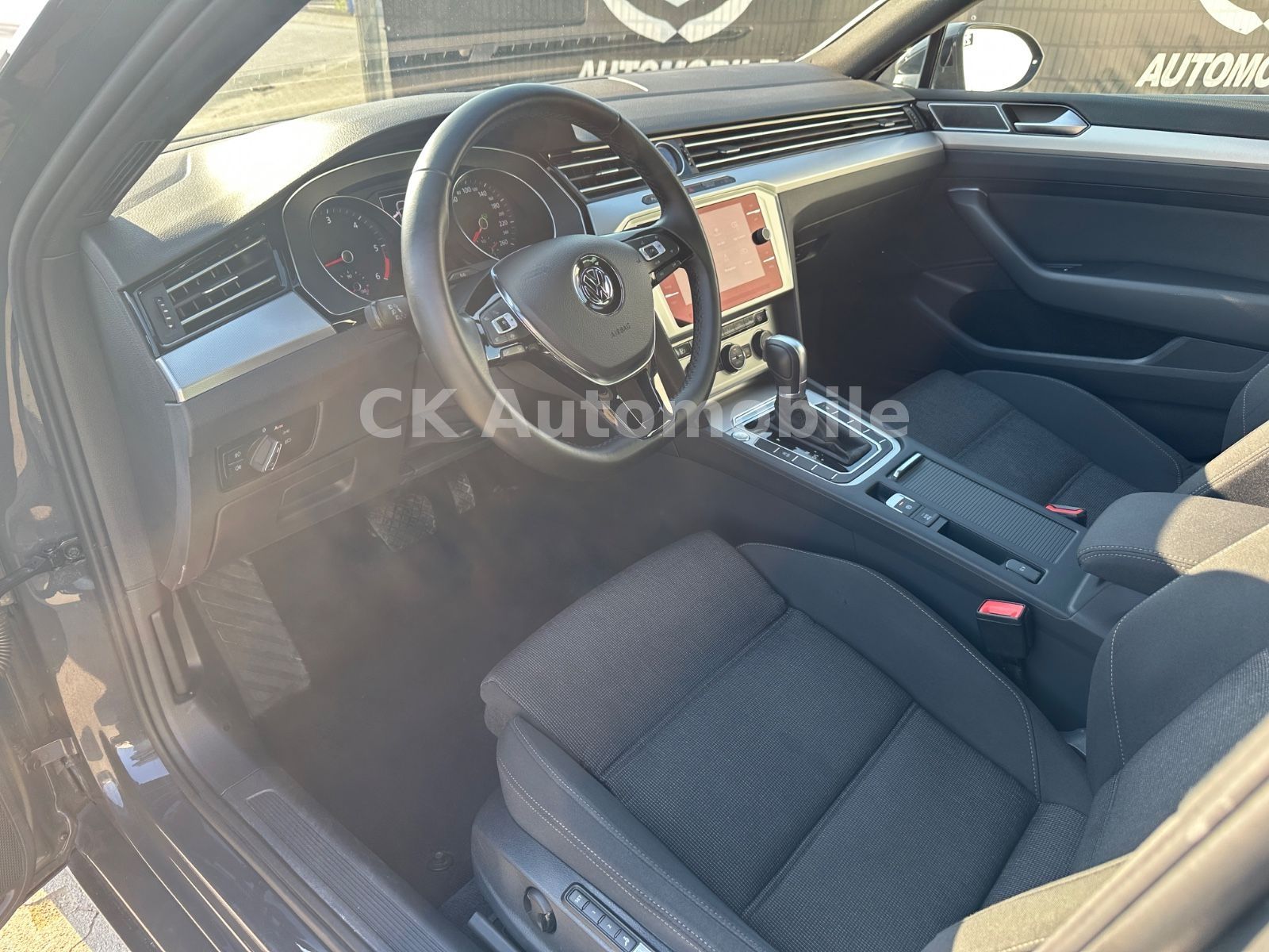 Fahrzeugabbildung Volkswagen Passat Variant Comfortline 2.0TDI/DSG/LED/AHK
