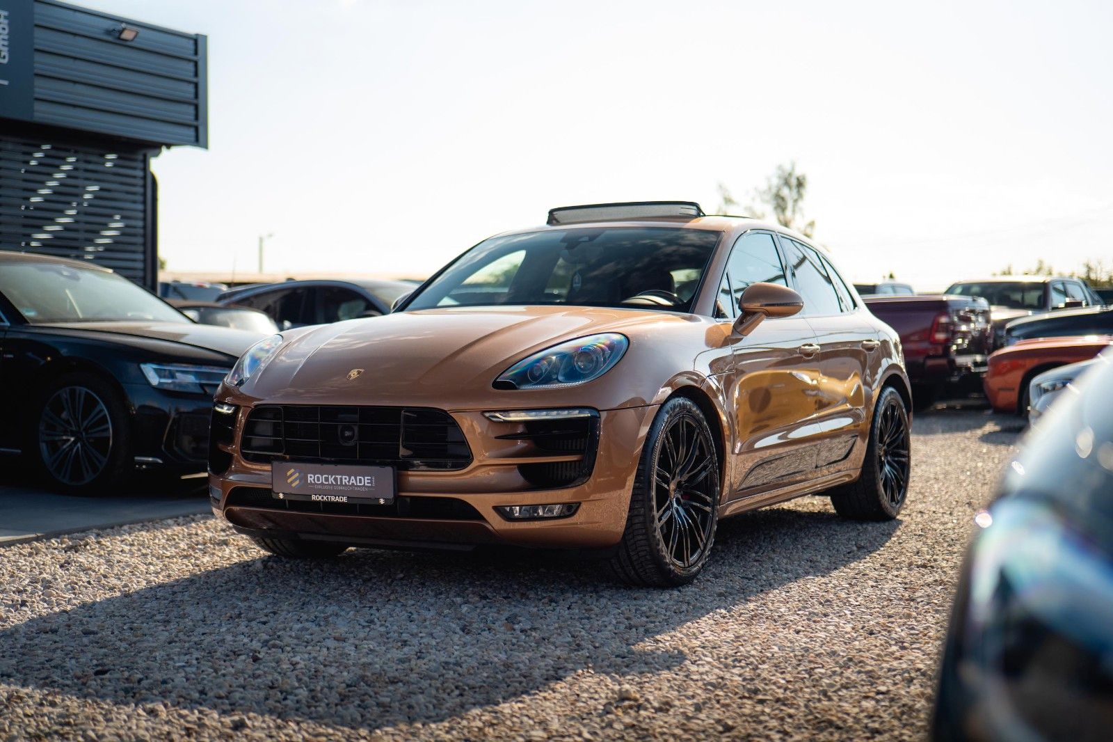 Fahrzeugabbildung Porsche Macan Turbo FENRIR | AURUM | CHRONO+ | LUFT | 21