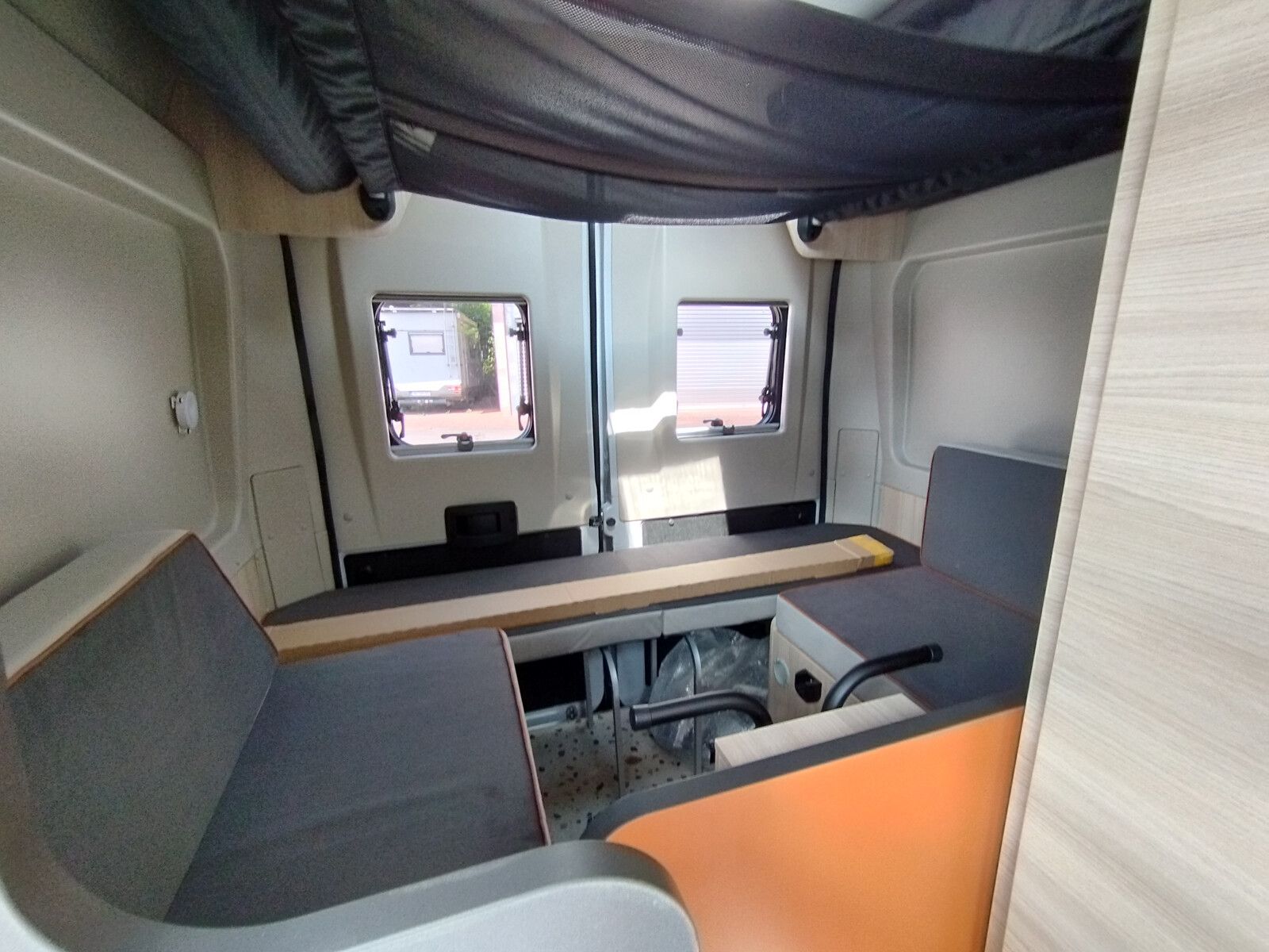 Fahrzeugabbildung Chausson Van Challenger Sunset Edition Markise,Solar,RK