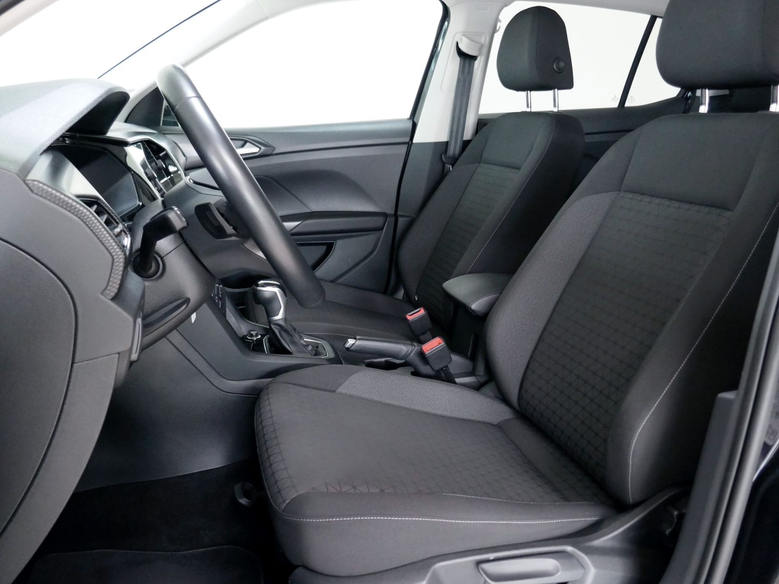 Fahrzeugabbildung Volkswagen T-Cross Life 1.0 TSI DSG | RFK ACC Navi App