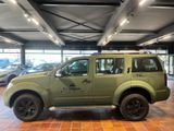 Nissan Pathfinder Stier Bundeswehr 2.5 dCi 4WD Standhzg - Nissan Pathfinder mit Diesel-Antrieb
