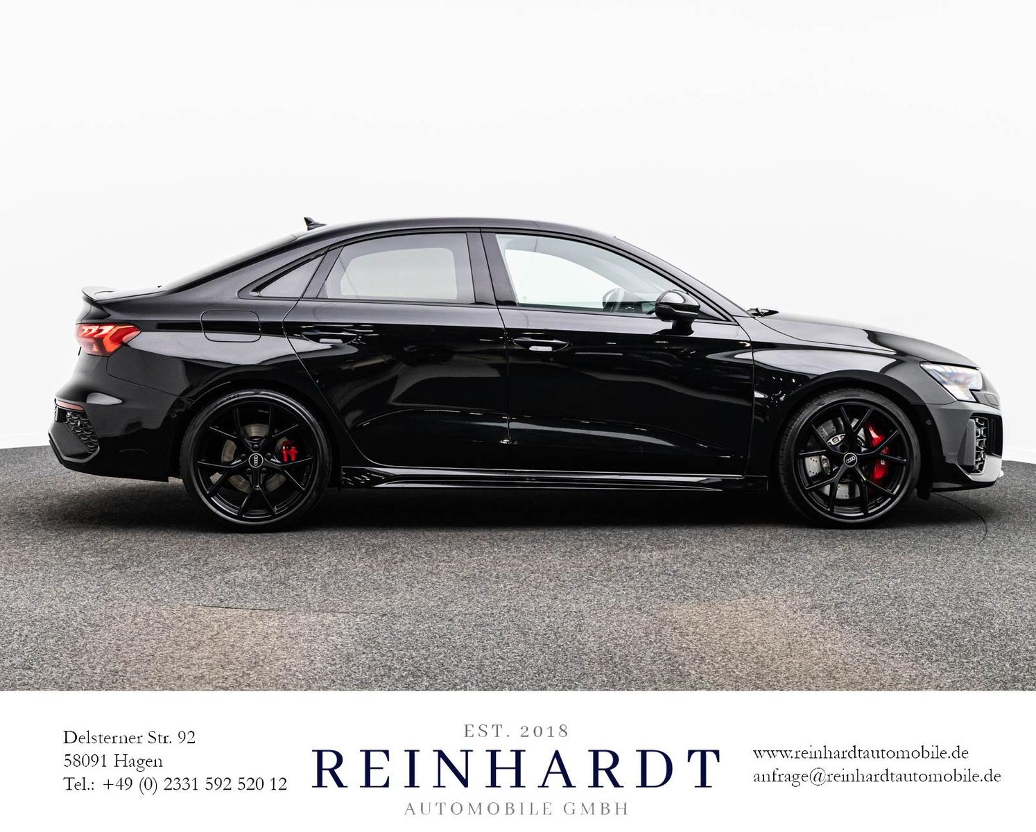 Audi RS3 LIMOUSINE ALL-BLACK/19Z./MTRX/RS-AGA/280KM/H foto 8