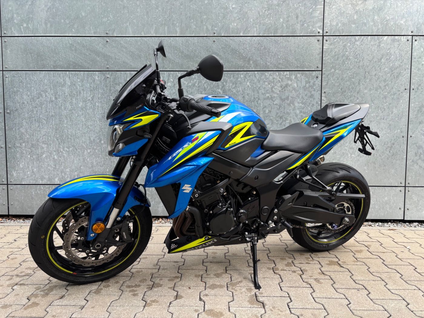 Fahrzeugabbildung Suzuki GSX S 750