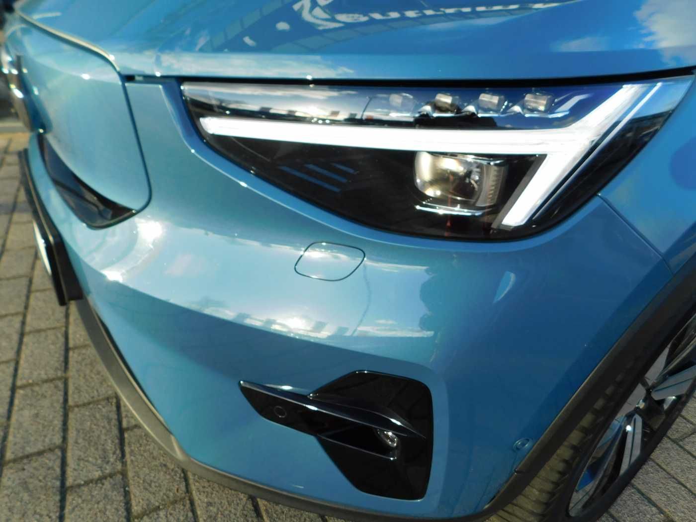 Fahrzeugabbildung Volvo C40 Recharge Twin 1st Edition Ultimate