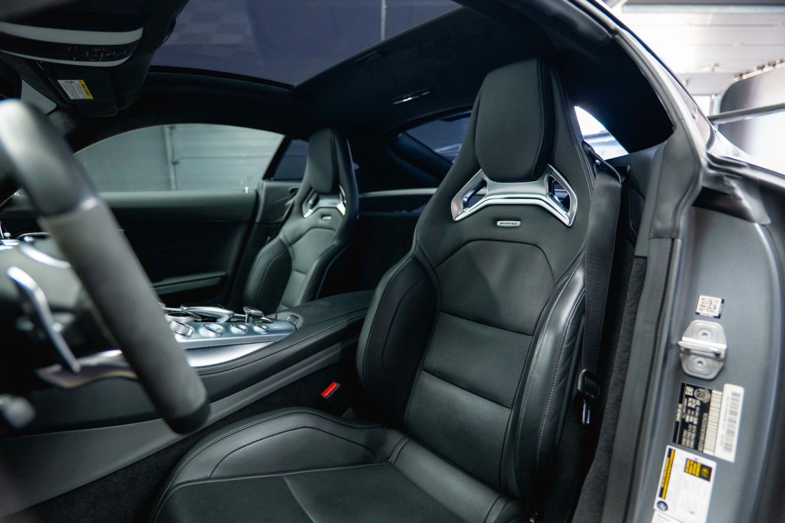 Fahrzeugabbildung Mercedes-Benz AMG GT C Performance Carbon *Burmester*Pano*LED*