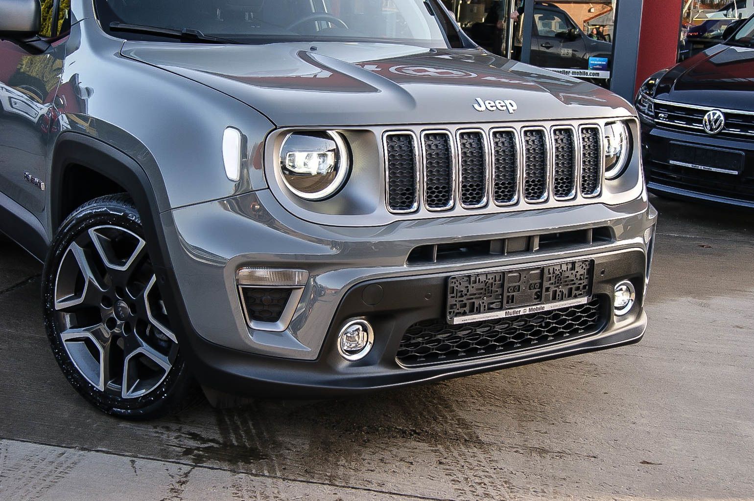 Fahrzeugabbildung Jeep Renegade 1.3 T-GDI Limited FWD KENWOOD PANORAMA