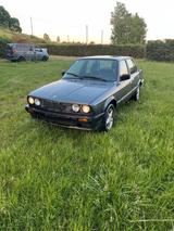 BMW E30 318 Lim. Leder Sportsitze, Sitzhei... - BMW 318 aus 1990