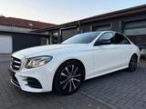 Mercedes-Benz E 350d Limo. AMG PANORAMA/360°CAM/HEAD-UP - mit Diesel-Antrieb: Alcantara, Panorama-Dach