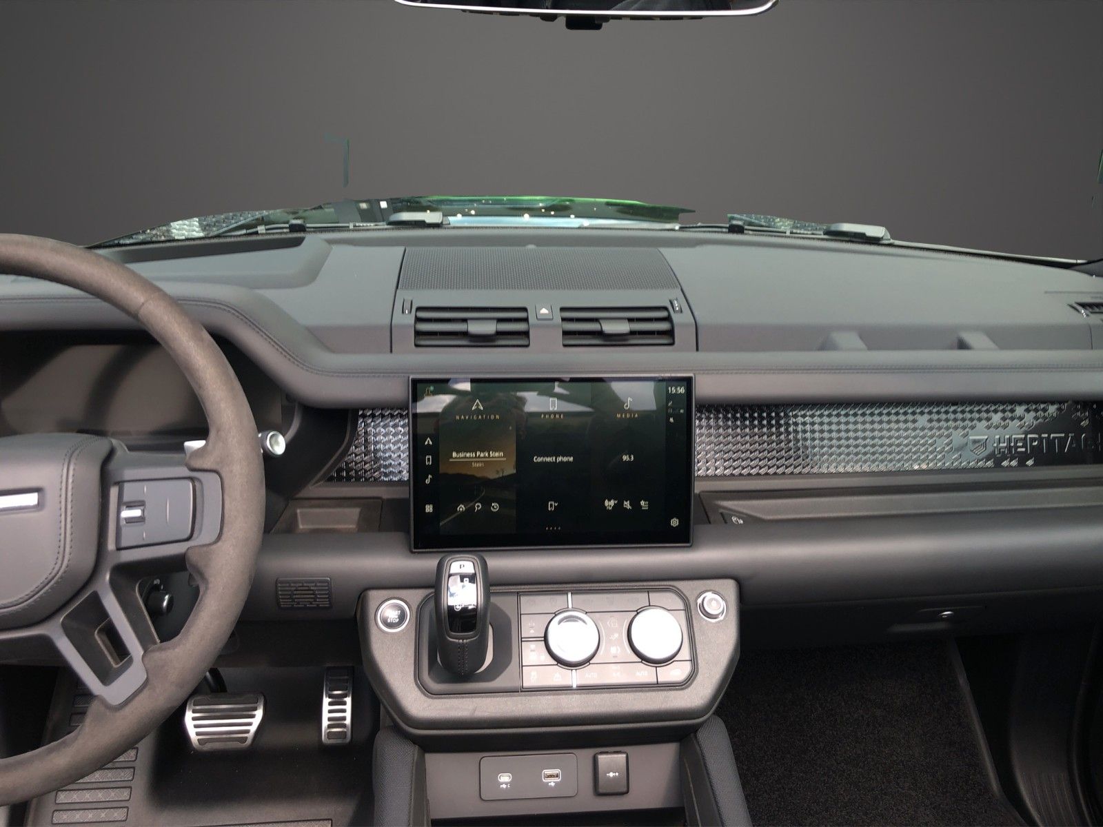 Fahrzeugabbildung Land Rover Defender 90 V8 Cabrio Einzelstück m. TÜV