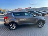 Kia Sportage Dream Team 4WD/Bluetooth/Tempomat/AHK/P - Kia Sportage in Leipzig