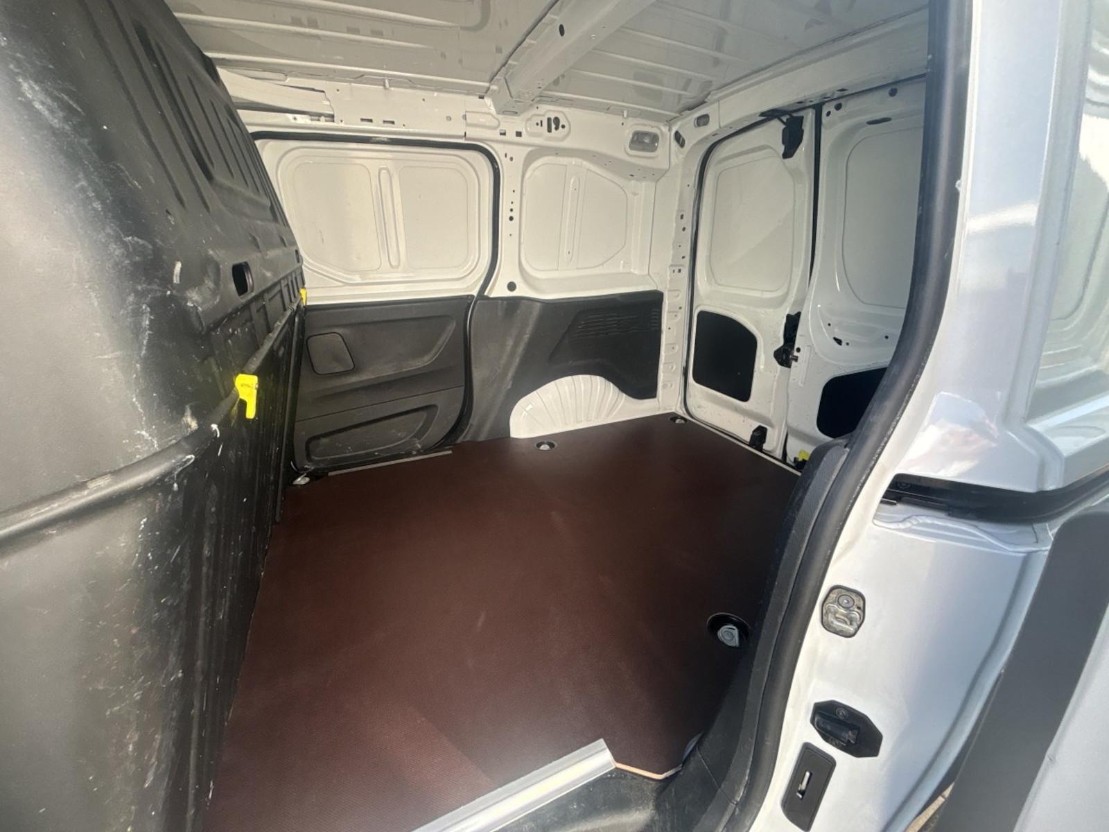 Citroën Berlingo Kasten L1 HDI 100 AHK Klima PDC Holzbod