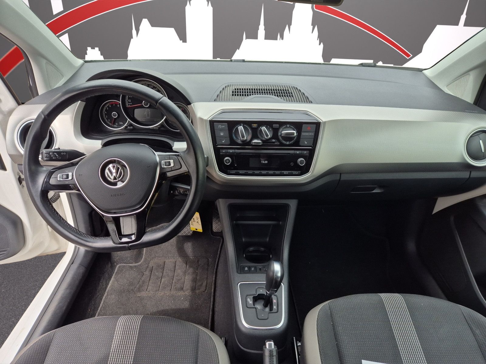 Fahrzeugabbildung Volkswagen up! 1.0 ASG  high up! LED/SHZ/FREI/TEMP/RE/NOT