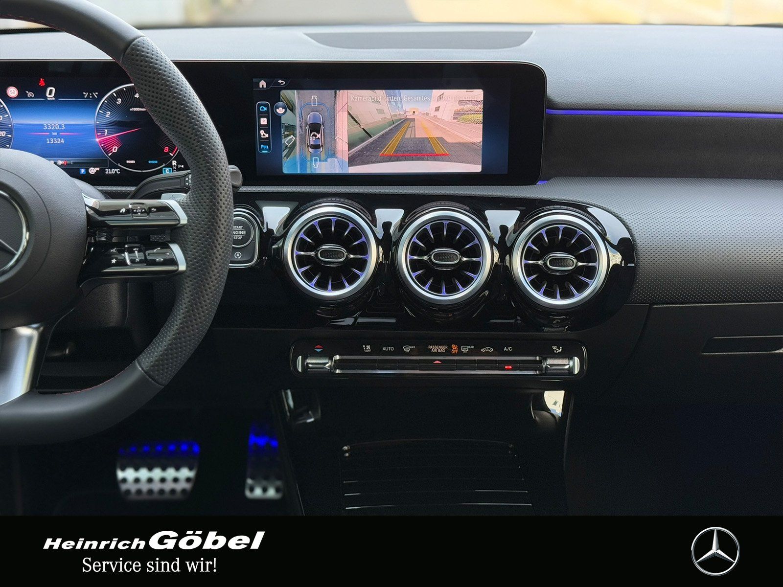 Fahrzeugabbildung Mercedes-Benz A 200 Lim. AMG*PANO*360°*AMBIENTE*TOTWINKEL*