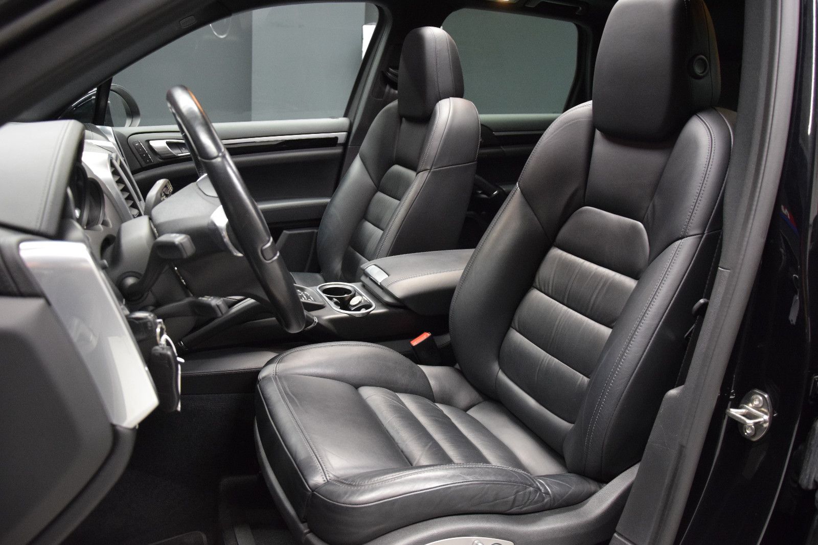 Fahrzeugabbildung Porsche Cayenne S V8 Diesel Leder Pano Bose Kamera 21"