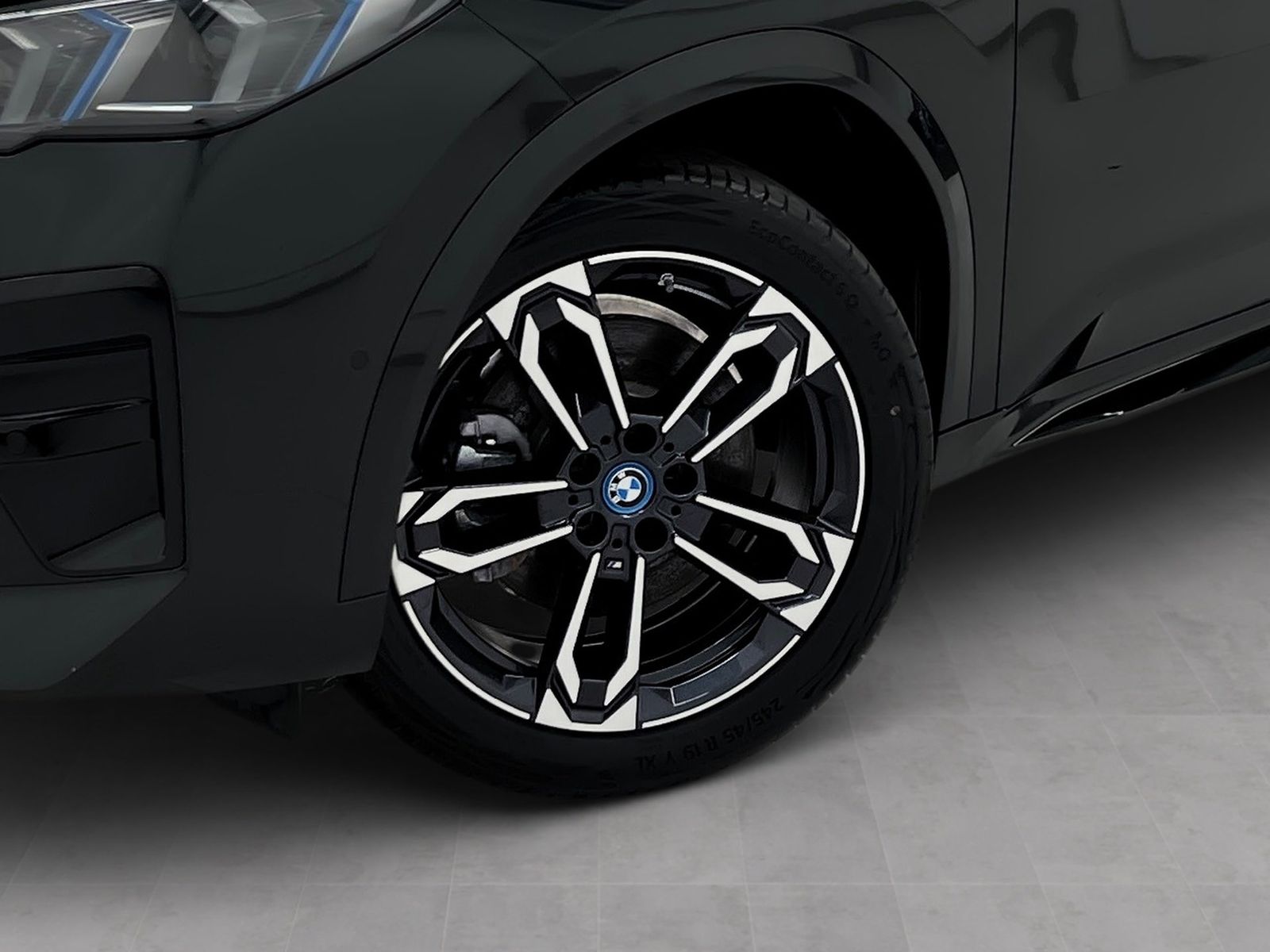 BMW iX2 - Bild 8