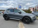 Volkswagen Tiguan 2.0 TDI 4Motion DSG LED AHZV Navi Offroad - Volkswagen Tiguan OFFROAD mit Diesel-Antrieb