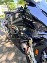 BMW S1000RR - KICKSTARTER