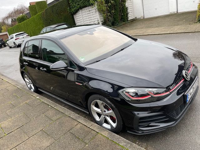 Volkswagen Golf 2.0 TSI DSG GTI 