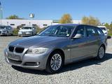 BMW 318i Touring*Scheckheft*PANO*SHZG*Navi*PDC*2.Han - BMW 318 aus 2012: 318i