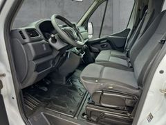 Fahrzeugabbildung Master III DoKa Pritsche Fahrgest. L3H1 3,5t