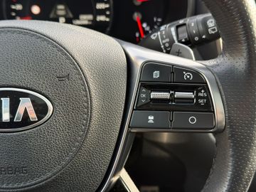Kia Sorento 2.2D AT AWD GT Line Standheizung AHK GD