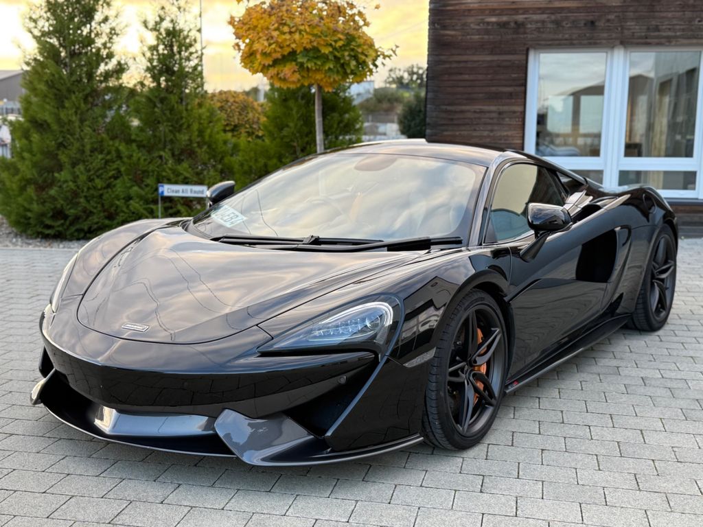 Image of McLaren 570S
