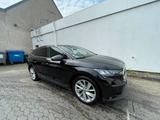 Skoda Enyaq iV 80, 82kWh, 8-fach bereift, Kamera - Skoda Enyaq: Privatanbieter
