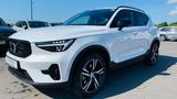 Volvo XC40 B4 B Pl. Dark ACC PANO BLIS PIXEL NAVI 360° - Volvo Jahreswagen