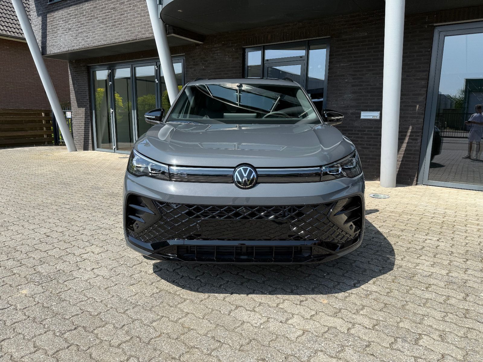 Volkswagen Tiguan 2.0 TDI 142 kW 4Motion R-Line, HUD, 2026 imagem 3