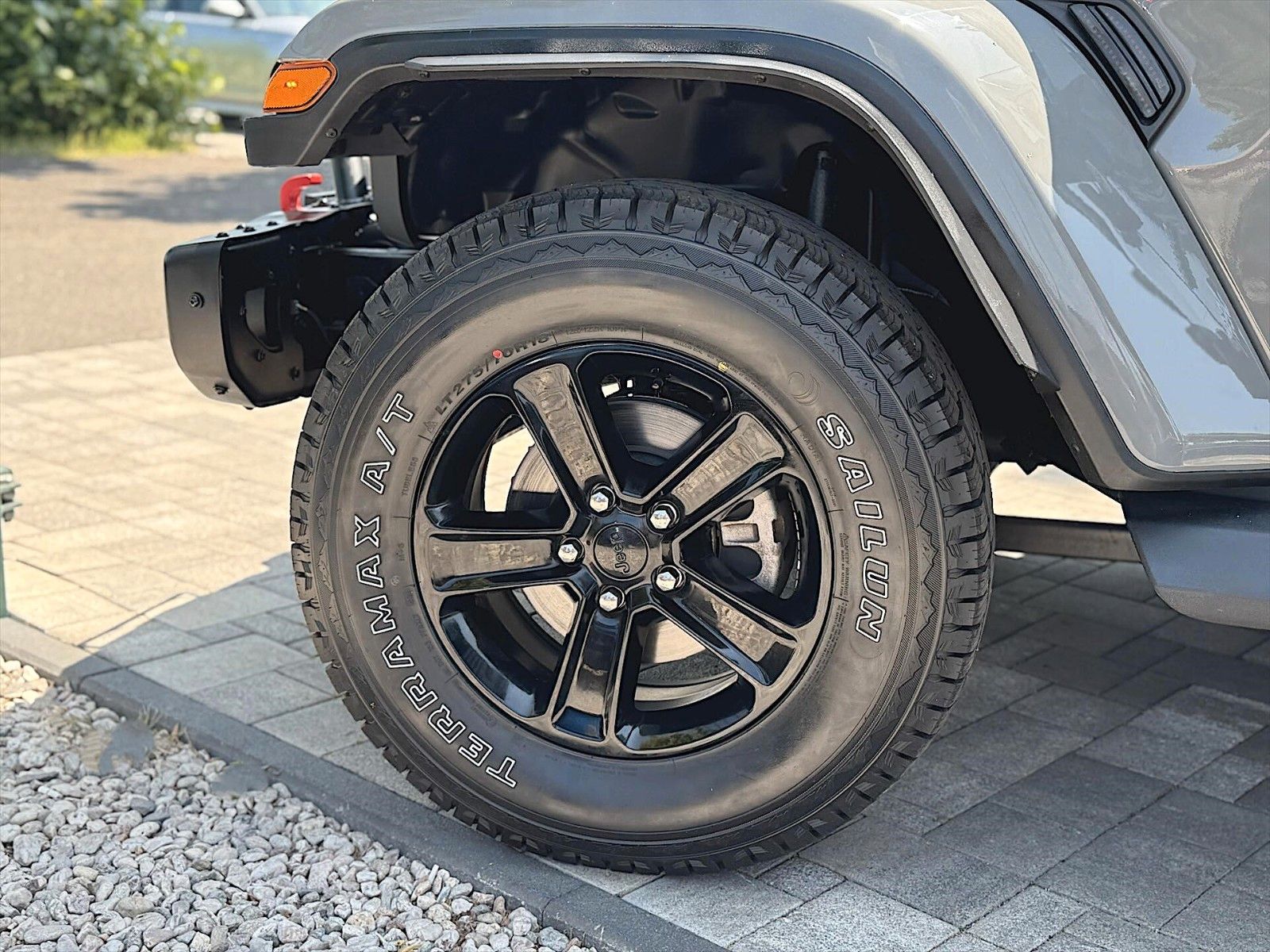 Fahrzeugabbildung Jeep Wrangler 2.0 T Unlimited Sahara OFFROAD 4x4 19%