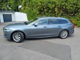 Volvo V90 D4 Momentum Pro Geartronic Momentum Pro - Volvo V90 von privat